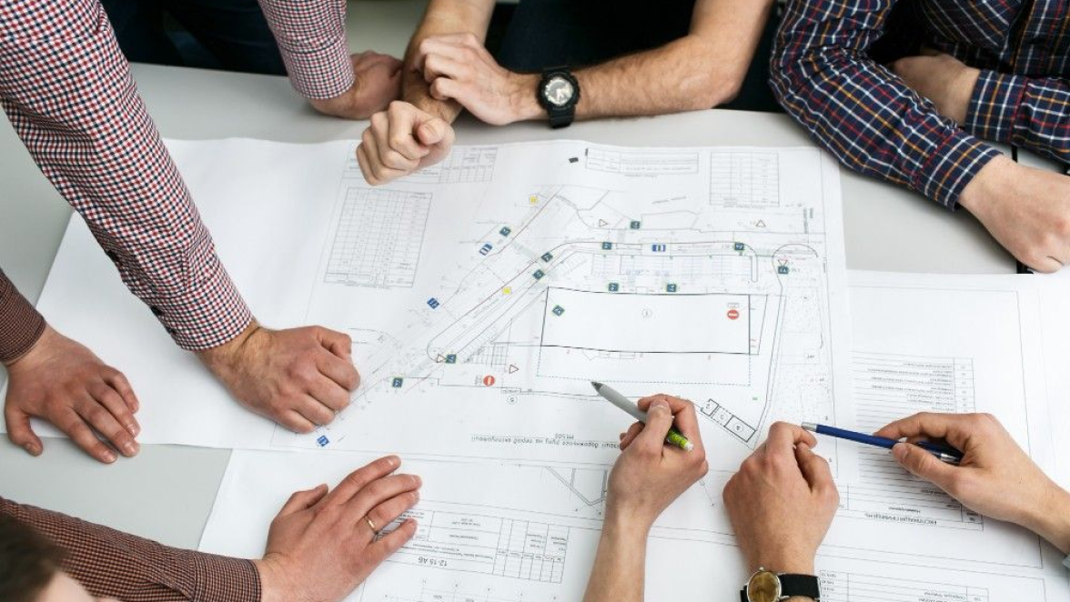 The Importance of Regular Review Meetings and Communications Between All Stakeholders of a Construction Project