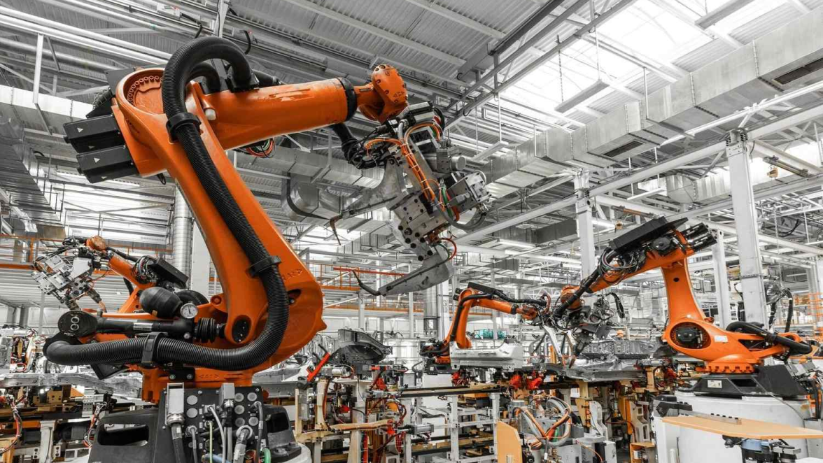 How Automation is Changing the Roles of Humans in Manufacturing?