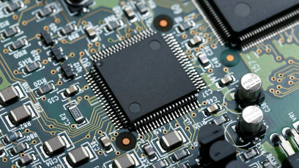 How Semiconductor Packaging Facilities Differ from Semiconductor Fabs?